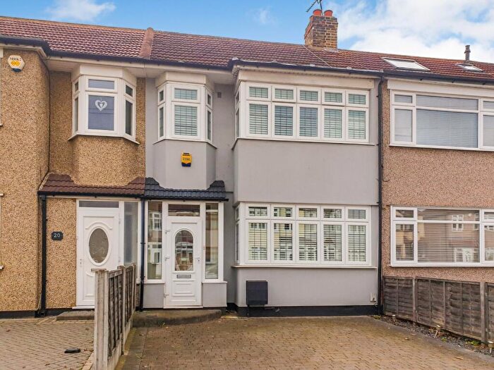 3 Bedroom Terraced House To Rent In Faircross Avenue, Romford, RM5