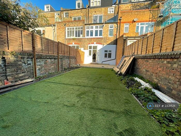 2 Bedroom Flat To Rent In Moray Road, London, N4