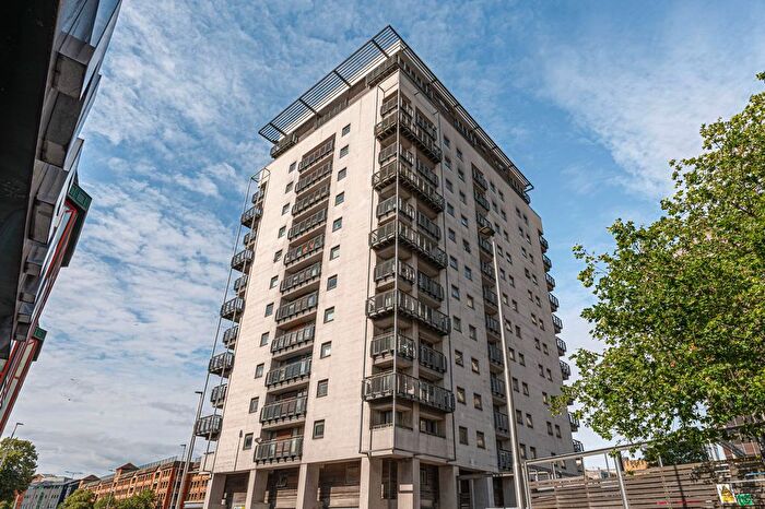 1 Bedroom Flat For Sale In Queens Street, The Aspect, CF10