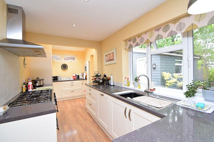 2 Bedroom Bungalow For Sale In Darenth Rise, Chatham, ME5