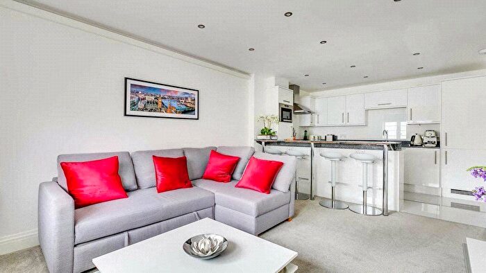 1 Bedroom Flat To Rent In Redcliffe Close, Old Brompton Road, London, SW5