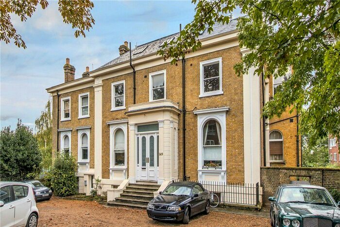 2 Bedroom Flat To Rent In Upper Tulse Hill, London, SW2
