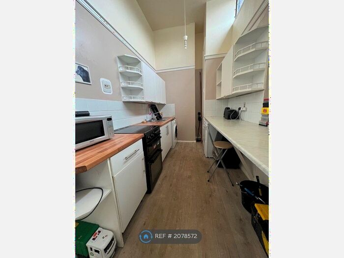 1 Bedroom Flat To Rent In Queens Road, Nuneaton, CV11