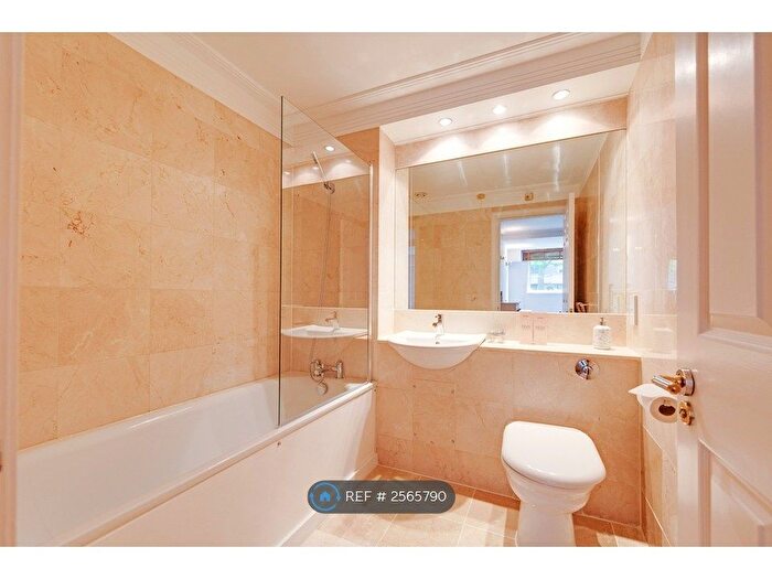 1 Bedroom Flat To Rent In Queens Terrace, London, NW8