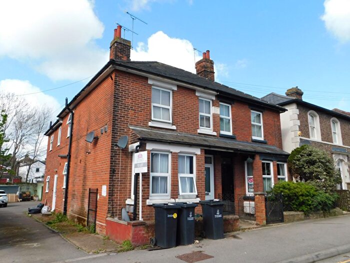 Studio To Rent In Mile End Road, Colchester, Essex, CO4