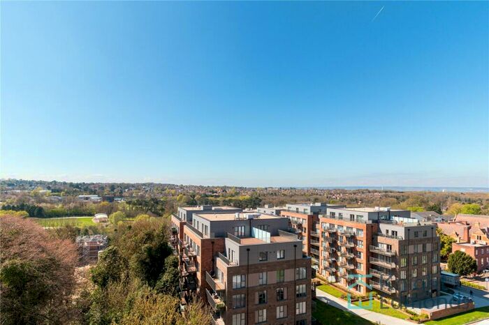 2 Bedroom Apartment To Rent In Mill Wood, Maidstone, ME14