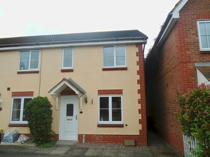 2 Bedroom End Of Terrace House To Rent In Water Mill Crescent, Sutton Coldfield, B76