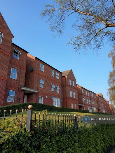 2 Bedroom Flat To Rent In Slaters Way, Nottingham, NG5