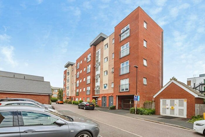 1 Bedroom Flat For Sale In Marquess Drive, Bletchley, Milton Keynes, MK2