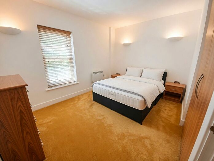 2 Bedroom Flat To Rent In Alderney Court, Trafalgar Road, SE10