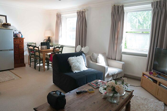 1 Bedroom Flat To Rent In Ovington Square, SW3
