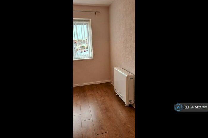 2 Bedroom Flat To Rent In Bispham Road, Thornton-Cleveleys, FY5
