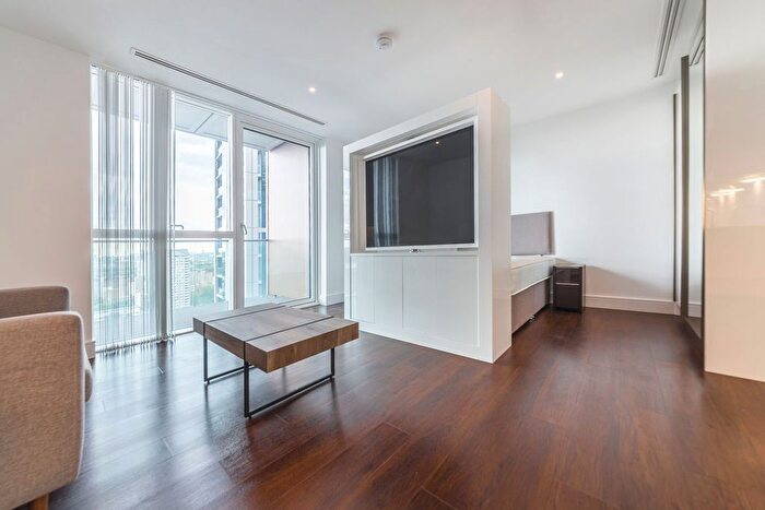 Studio To Rent In Maine Tower, Canary Wharf, London, E14