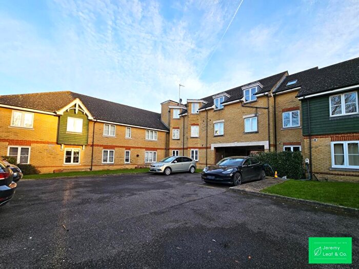 2 Bedroom Flat To Rent In Prospect Ring, East Finchley, N2