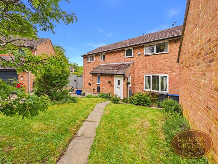 3 Bedroom Semi-Detached House For Sale In Goldenash Court, Goldenash, NN3