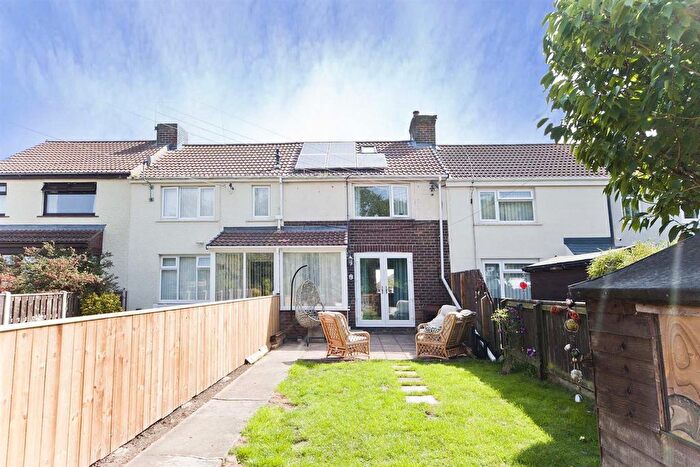 3 Bedroom Terraced House For Sale In Gray Avenue, Hesleden, Hartlepool, TS27
