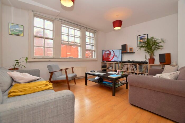2 Bedroom Flat To Rent In Central Buildings, Peckham, SE15