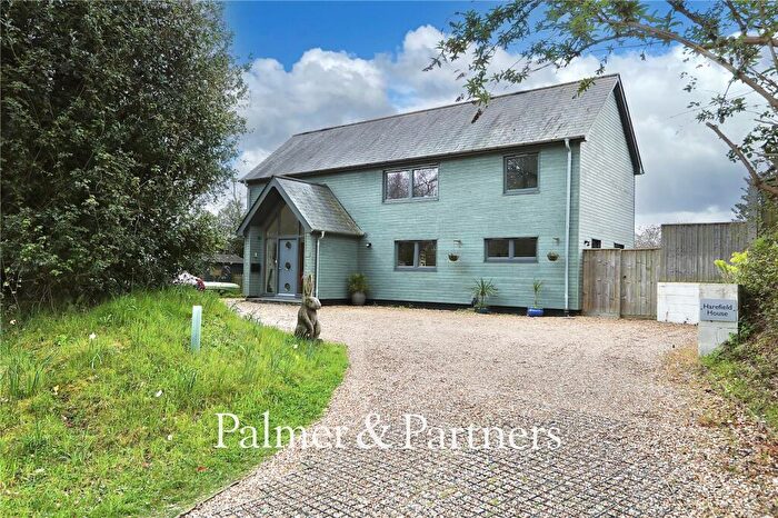 4 Bedroom Detached House For Sale In Fishponds Lane, Holbrook, Suffolk, IP9