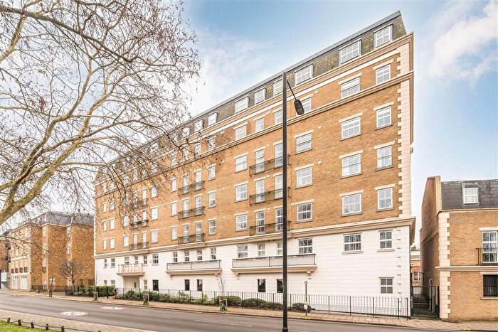 2 Bedroom Flat For Sale In Clapham Park Road, Clapham, SW4