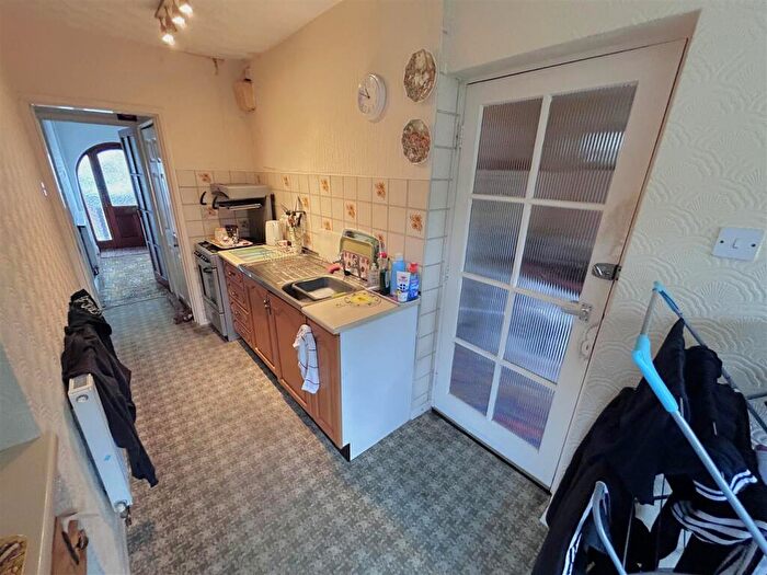 3 Bedroom House For Sale In Westfield Road, Brierley Hill, DY5