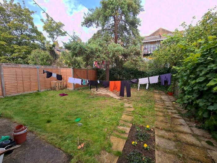 4 Bedroom Flat To Rent In Durfee House, Bickerton Road, Archway, N19