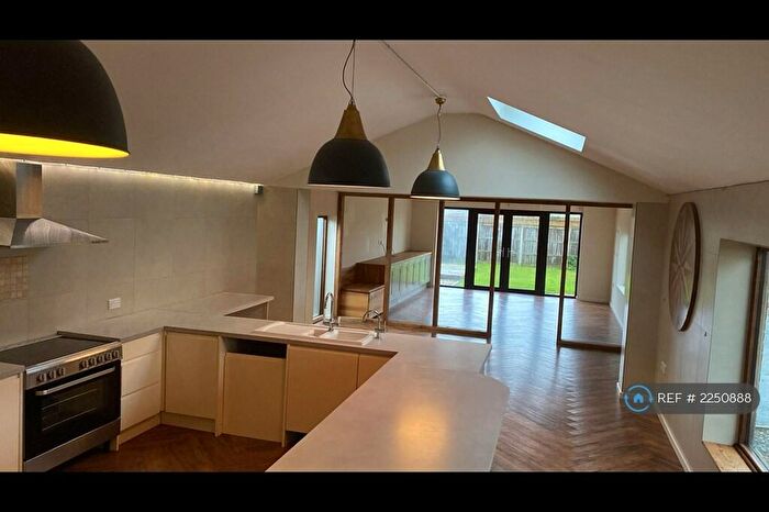 3 Bedroom Bungalow To Rent In Dodds Road, Attleborough, NR17