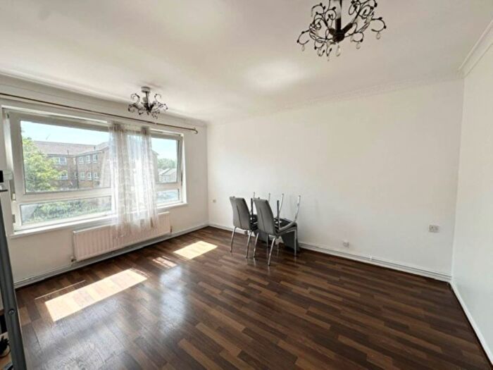 1 Bedroom Flat To Rent In Manor Park Road, London, E12
