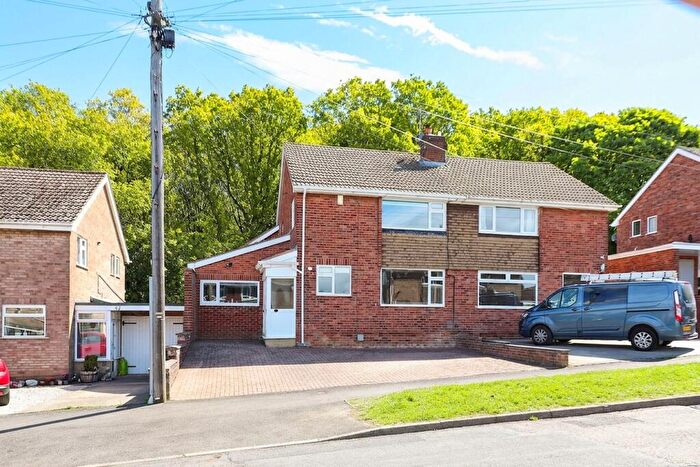 4 Bedroom Semi Detached House For Sale In Netherfield Road, Chesterfield, S40