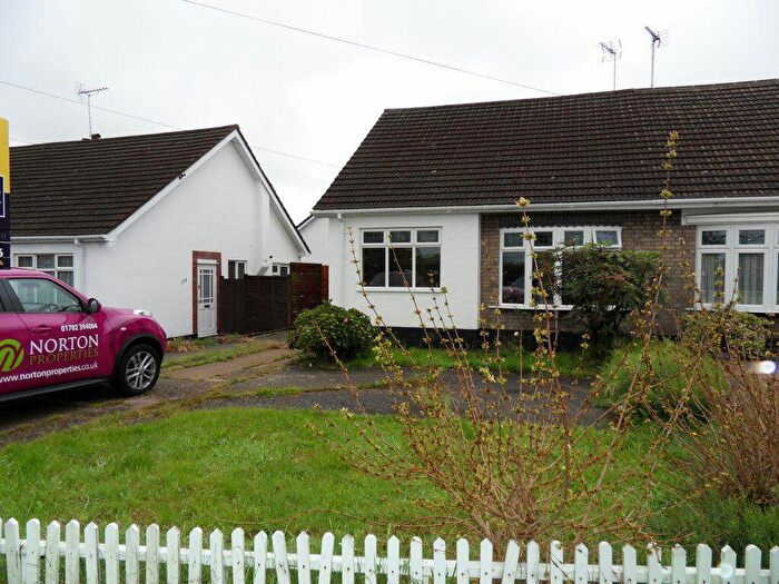 2 Bedroom Bungalow To Rent In Snakes Lane-Southend On Sea: Online Enquiries Only, SS2