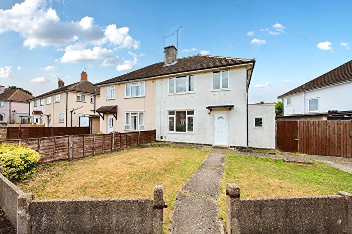 3 Bedroom House For Sale In Foxhays Road, Reading, RG2