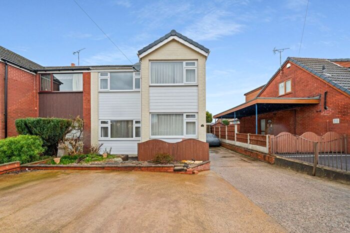 4 Bedroom Semi Detached House For Sale In Falkland Drive, Ashton-In-Makerfield, WN4