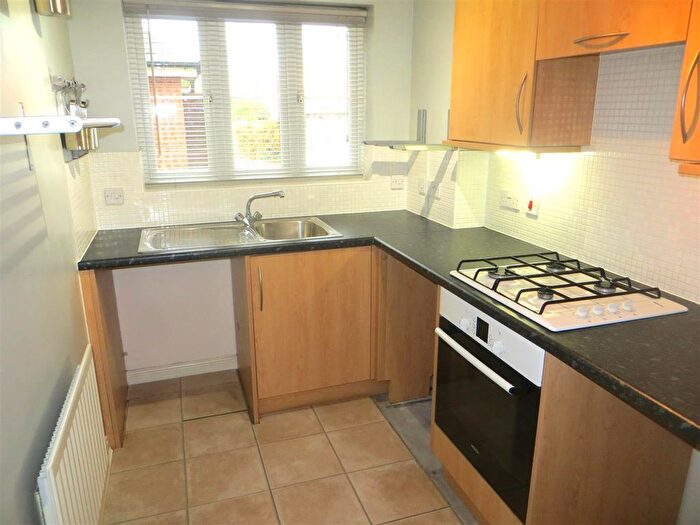 2 Bedroom Flat For Sale In Collingtree Court, Solihull, B92