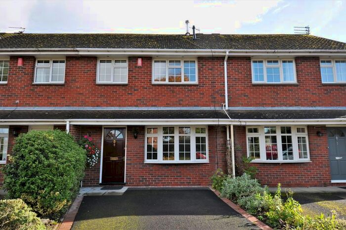 2 Bedroom Property To Rent In Bessancourt, Holmes Chapel, Crewe, CW4