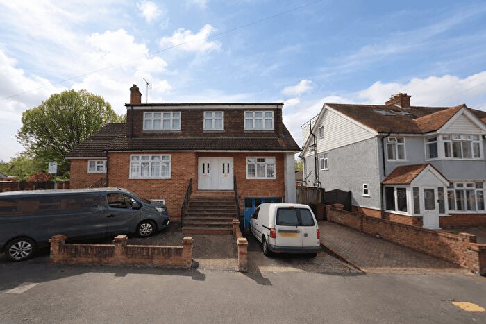 1 Bedroom Flat To Rent In Oaklands Crescent, Chelmsford, Essex, CM2