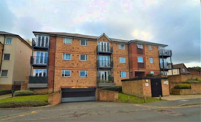 2 Bedroom Flat To Rent In Watford Road, Watford Road, Bricket Wood, AL2
