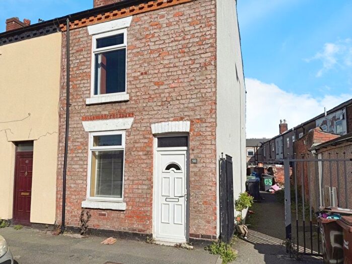 2 Bedroom End Of Terrace House For Sale In Platt Street, Leigh, Lancashire, WN7