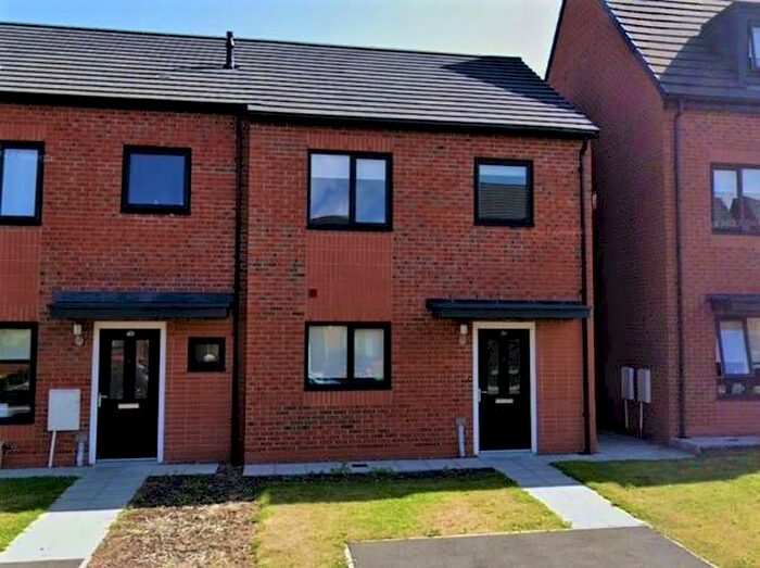 3 Bedroom End Of Terrace House To Rent In Faversham Way, Minshull Way, Birkenhead, Wirral, Merseyside, CH42