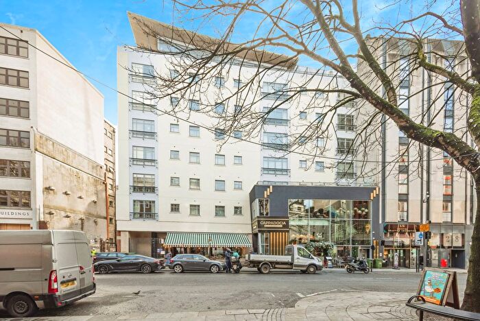 1 Bedroom Flat For Sale In Baldwin Street, Bristol, BS1