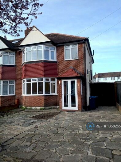 3 Bedroom Semi-Detached House To Rent In Maycross Avenue, Morden, SM4