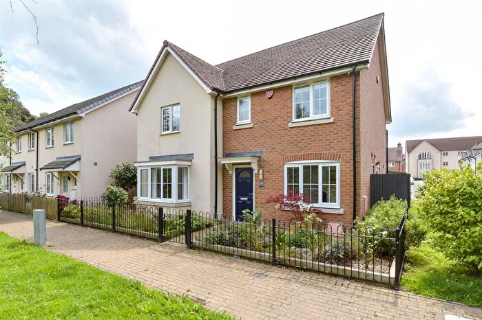 4 Bedroom Detached House For Sale In Holm Oak Walk, Sholden, Deal, Kent, CT14