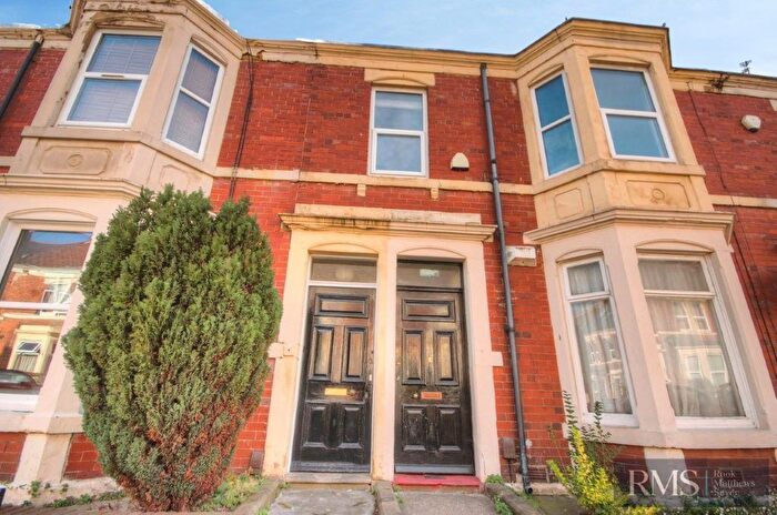 2 Bedroom Flat For Sale In Tavistock Road, Newcastle Upon Tyne, NE2