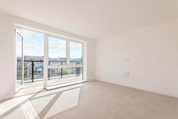 1 Bedroom Apartment For Sale In Langley Court, Roman Way, Beckenham, BR3