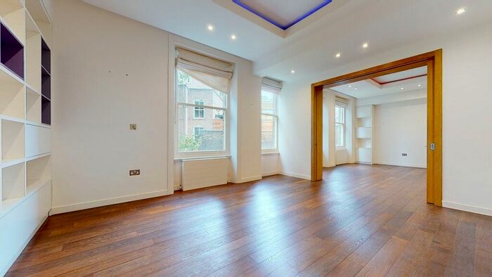 3 Bedroom Flat To Rent In Barkston Gardens, London, SW5