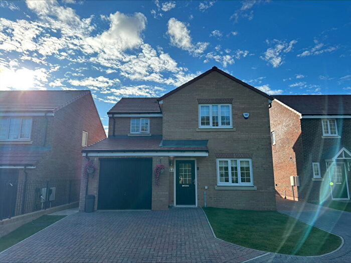 3 Bedroom House To Rent In Fordham Court, Bishops Auckland, D14