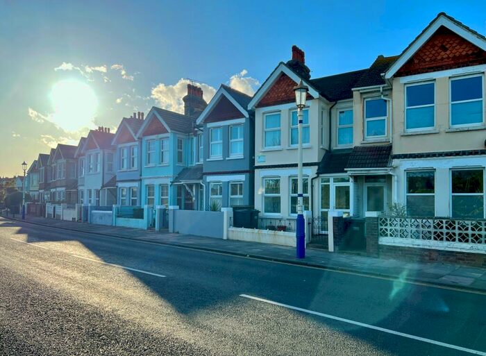 3 Bedroom Terraced House To Rent In Royal Parade, Eastbourne, BN22