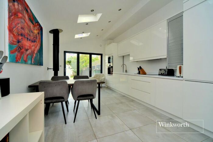 2 Bedroom Semi-Detached House For Sale In Longfellow Road, Worcester Park, KT4