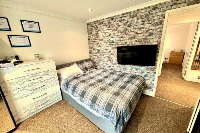 4 Bedroom Detached House For Sale In Rusham Road, Egham, Surrey, TW20