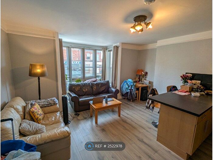 1 Bedroom Flat To Rent In Semilong Road, Northampton, NN2