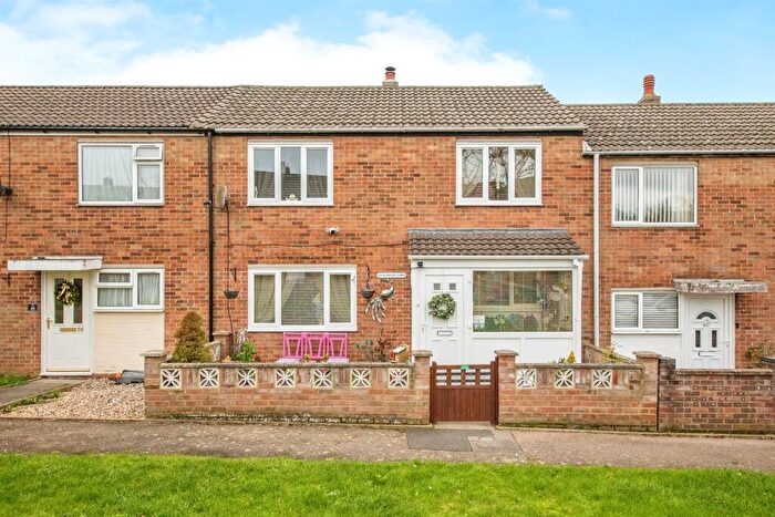 3 Bedroom Terraced House For Sale In Hawthorn Road, Great Cornard, Sudbury, CO10