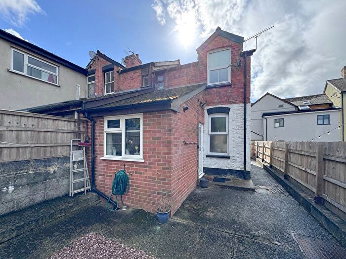 2 Bedroom Terraced House For Sale In King Street, Builth Wells, LD2